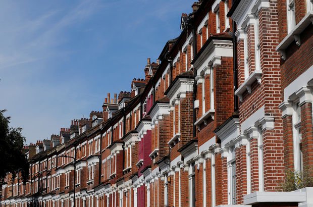 Deprem İngiltere’de ev alan Türklerin sayısını arttırdı