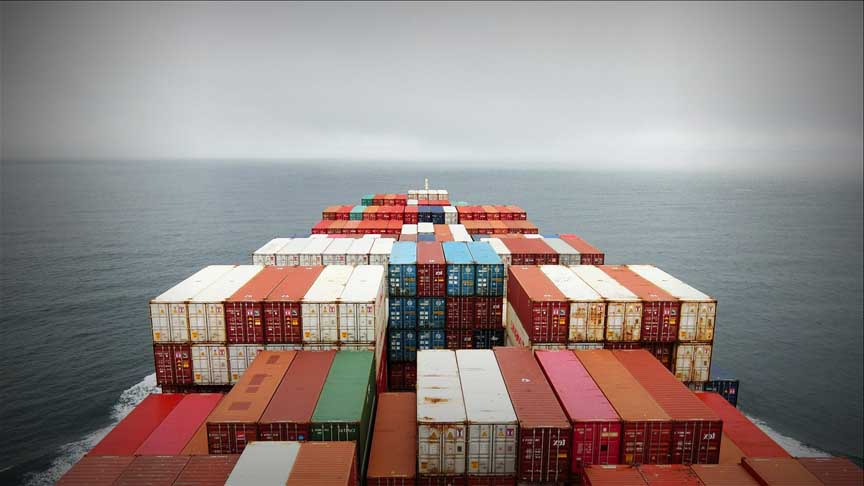 Dış ticaret açığı Nisan’da 8,85 milyar dolara yükseldi