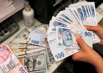 Özel bankalar ticari kredi arzında sıkıntı yaşıyor