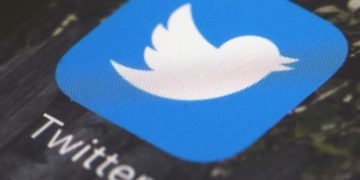 AB’den Twittera “sorumluluk” uyarısı