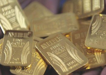 Altında ABD borç tavanı baskısı