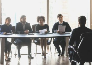 ABD’de işsizlik maaşı müracaatları 1,5 yılın doruğunda