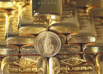 Altında şahin Powell tesiri