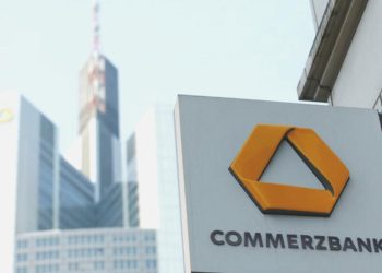 Commerzbank yıl sonu dolar/TL iddiasını yükseltti