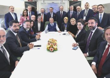 Erdoğan: Hazine ve Maliye Bakanımızın Merkez Bankası’yla atacağı adımları kabullendik