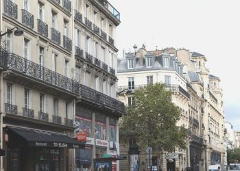 Euro Bölgesi’nde tüketiciler enflasyona dair daha optimist