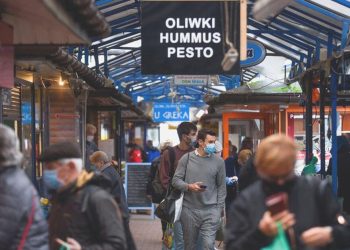 Euro Bölgesi’nde yıllık enflasyon beklentileri aştı