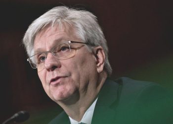 Fed/Waller: Fed, bankacılık endişesiyle siyasetini değiştirmemeli