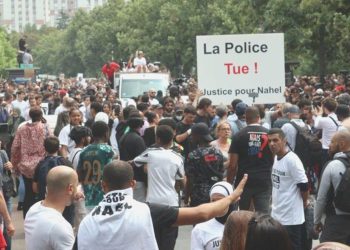 Fransa’da protestolar büyüdü