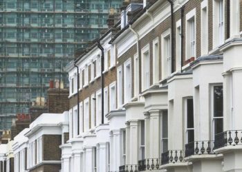 İngiltere’de yükselen mortgage oranları 7,5 milyon haneyi etkileyebilir