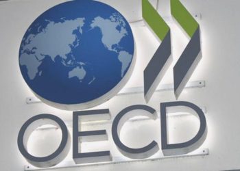OECD Türkiye büyüme kestirimini yükseltti