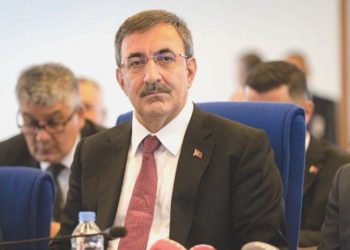 Cumhurbaşkanı Yardımcısı Yılmaz iş dünyasıyla buluştu