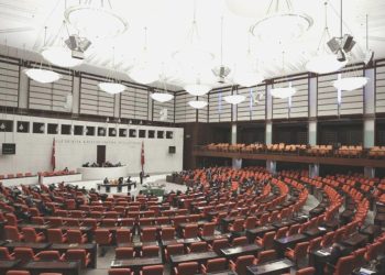 Ek bütçe kuruldan geçti