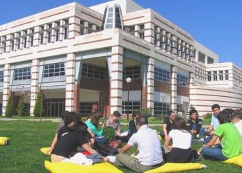 Hangi vakıf üniversitesi fiyatı ne kadar?