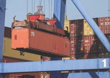 Haziran’da dış ticaret istikrarı 5,4 milyar dolar açık verdi