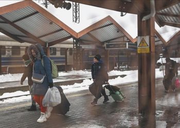 Polonya 10 yılda milyonlarca göçmene gereksinim duyacak