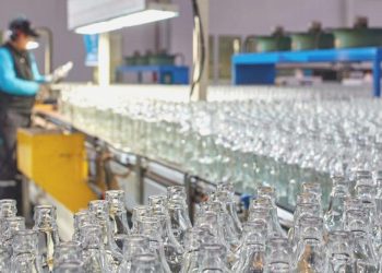 Şişecam yenilenebilir güç kullanımını 8 kat artıracak