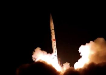 Türkiye’nin milli ve yerli sonda roketi testi başarıyla geçti