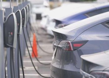 Araç sarjında ‘yeşil istasyon’ düzenlemesi