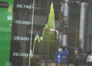 Asya borsaları bölgeden gelen ekonomik bilgileri takip ediyor