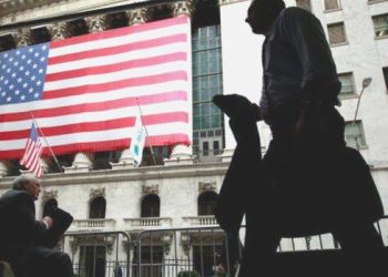 Ekonomistler ABD büyüme varsayımlarını yükseltti