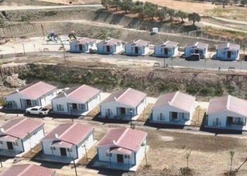 Hatay’da prefabrik konutların 2. etabı teslim edildi