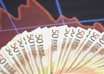 İtalya’dan bankaların ‘ekstra’ çıkarlarına vergi