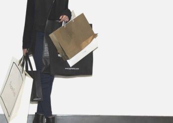 Perakende satışlar sürat kesti