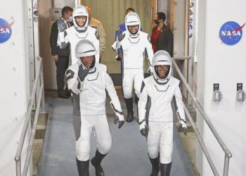 Space X, Memleketler arası Uzay İstasyonuna 4 astronot gönderdi