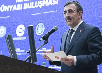 Cevdet Yılmaz: Yıl sonu itibarıyla yüzde 4,4 bir büyüme bekliyoruz