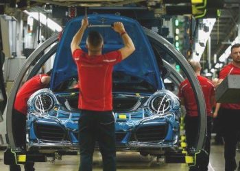 Almanya fabrika siparişlerinde sert düşüş