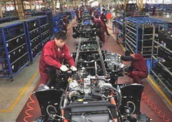 Çin’de sanayi üretimi ve perakende satışlar beklentileri aştı