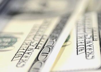 Döviz mevduatlarında süratli artış