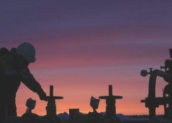 Rusya birtakım yakıt eserlerinde ihracat yasağını iptal etti