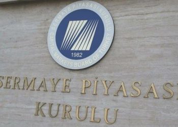 SPK’dan 10 bireye süreksiz süreç yasağı