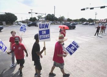 ABD’de grevdeki otomotiv emekçilerinin görüşmelerinde ilerleme