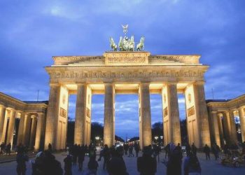 Almanya’da yatırımcı itimadı 3. ayda da toparlandı