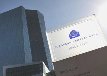 Avrupa Merkez Bankası sıkılaşmaya orta verdi