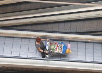 Çin tüketici fiyatları beklenmedik bir halde yatay seyretti