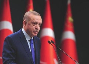 Erdoğan: Zelzele konutlarının teslimine başlayacağız
