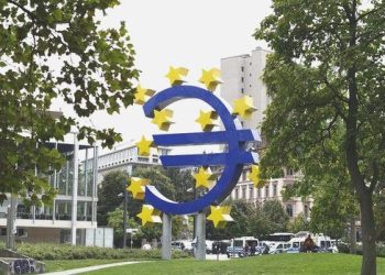 Euro Bölgesi’nde kamu borcunun GSYH’ye oranı yüzde 90,3 oldu