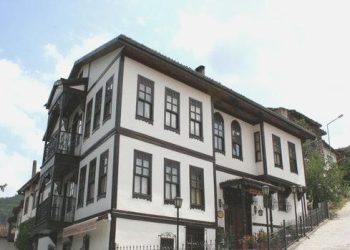 Turizm hedefli konut kiralamada gün sonu Meclis’e gelecek