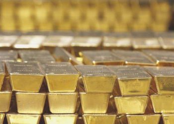 Altında kritik data beklentisi