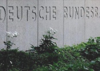 Bundesbank: Alman iktisadı 4. çeyrekte küçülecek