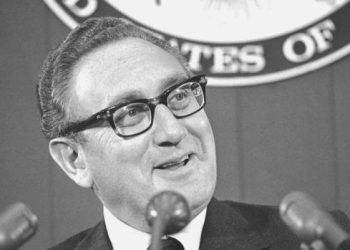 Eski ABD Dışişleri Bakanı Henry Kissinger hayatını kaybetti