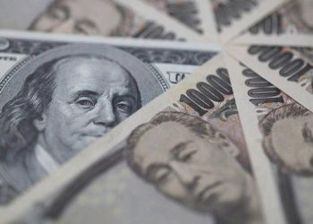 Japonya’da rekor cari fazla