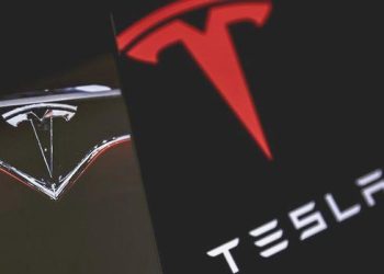 Tesla, ABD’de birinci “otopilot” davasını kazandı