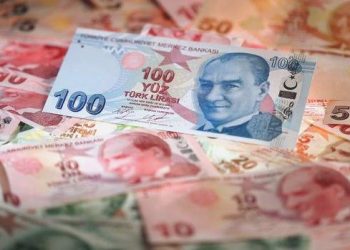 Türk lirası için tarih tekerrür edecek mi?