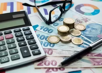 Enflasyon ve finansman koşulları ücrette büyük sıkışmaya yol açtı