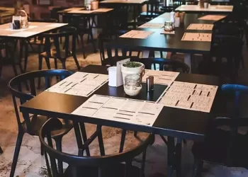 Fiyat etiketi yönetmeliğinde değişiklik yapıldı: Fiyat listeleri giriş kapılarına konacak